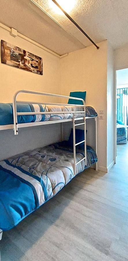 Hypercenter 27 M With Wifi And Shared Pool Lägenhet Fréjus Exteriör bild